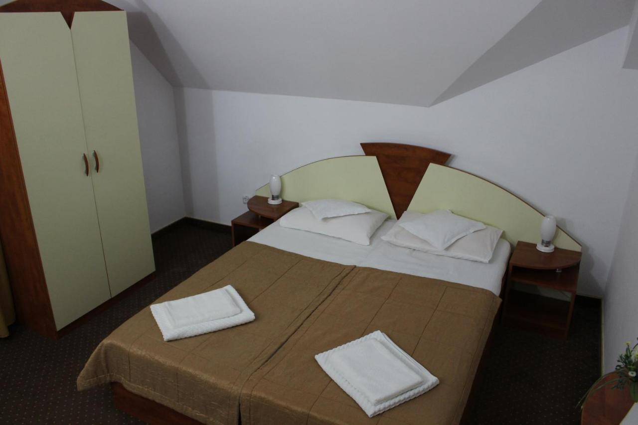 Pensiunea Colina Poiana Brasov Εξωτερικό φωτογραφία