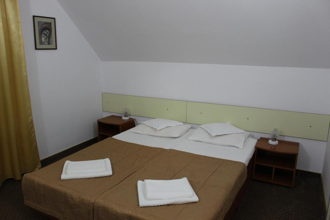 Pensiunea Colina Poiana Brasov Εξωτερικό φωτογραφία